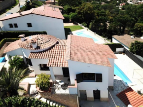 Casa Manzana